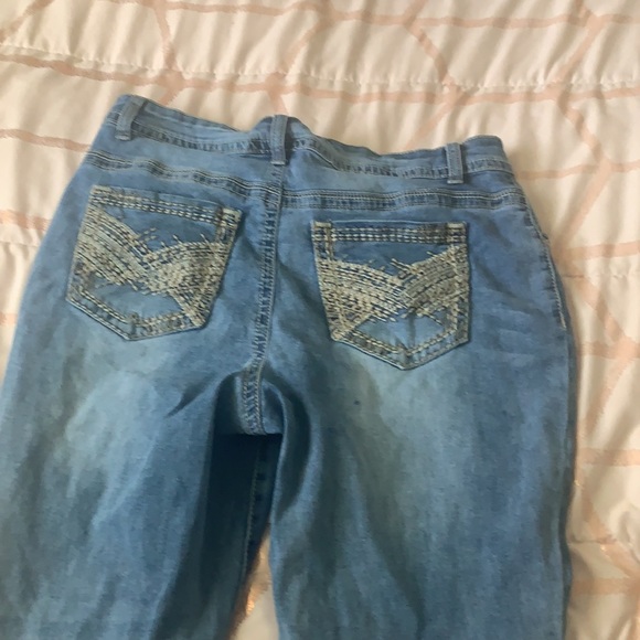 Skinny Blue Jeans - Picture 3 of 3